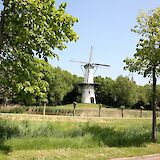 Windmill in Tholen, Holland. bertknot@Flickr