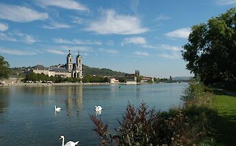 Pont-à-Mousson, France along the Mosel River. CC:© Rolf Krahl