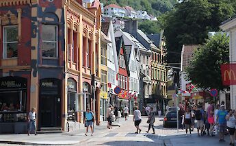 Kong Oscars Gate in Bergen, Vestland, western Norway. CC:Linguaddict