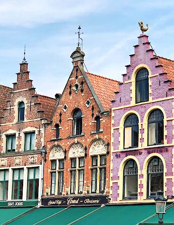 Bruges, West Flanders, Belgium. Desinagalani@Unsplash