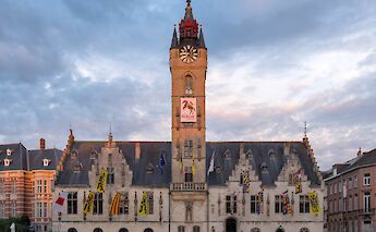 Belfry in Dendermonde, Belgium. CC:Trougnouf