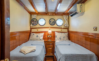 Admiral | Turkey Boat Bike Tours