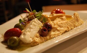 Hummus! stu_spivack@Flickr