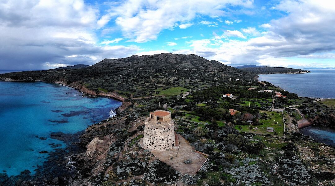 Tharros, Sardinia. Milo Bak@Unsplash