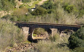 Bridge, Paderne, Algarve. Flickr: Mike Finn