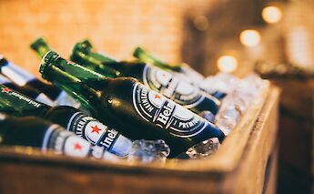 Heinekens in Amsterdam, North Holland, the Netherlands. Stella Desmit@Unsplash