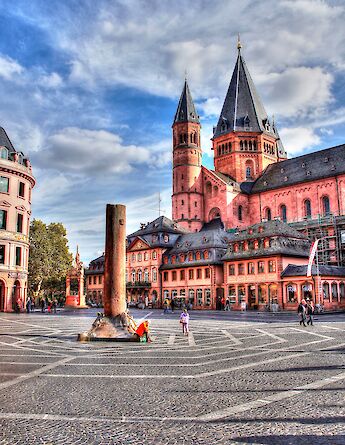 Mainz Cathedral in Germany. Polybert49@Flickr