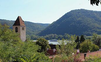 Flourishing hills of Durnstein, Austria. Unsplash:Daniela Turcanu