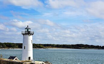 Lighthouse on New Castle Island, Portsmouth, New Hamphshire, USA. Mark Konig@Unsplash