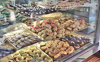 Bakery in Lecce, Puglia. Flickr: Nikolas Moya