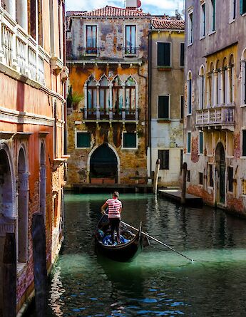 Venice, Italy. Unsplash: Brandon Sok