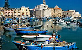 Fishing Boats in Trani, Puglia, Italy. Unsplash: Sterlinglanier Lanier