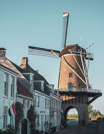 Ride through a windmill in Wijk bij Duurstede, Holland. Maurice Smeets@Unsplash