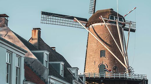 Ride through a windmill in Wijk bij Duurstede, Holland. Maurice Smeets@Unsplash