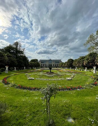 The Flora and Botanical Garden Köln, Cologne, Germany. Artem Zasypalov@Unsplash