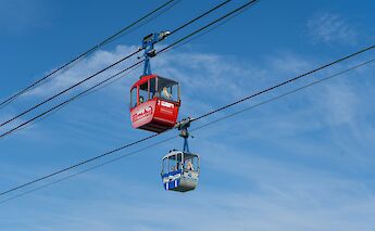 Cable cars in Cologne, Germany. Celina@Unsplash