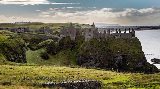 Dunluce Castle, Northern Ireland. Simaron@Flickr
