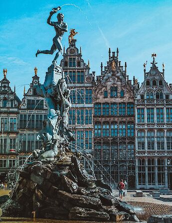 Grote Markt in Antwerp. Daniels Joffe@Unsplash