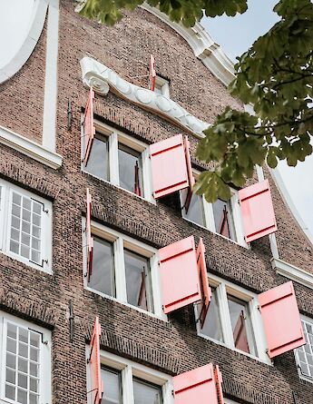 Dordrecht, Holland. micheile henderson@Unsplash