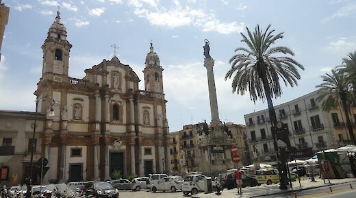 Historic Palermo Bike Tour with Wine Tasting, Palermo