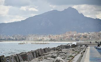 La cala, Palermo, Italy. SnapSaga@Unsplash