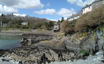 Houses at Glandore Bay, West Cork, Ireland. Kristian Lindqvist@Flickr