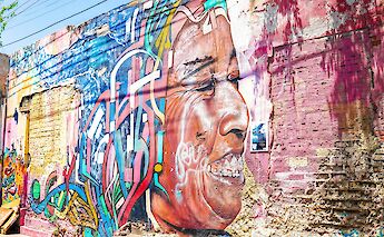 Street art, Cartagena, Colombia. Jorge Gardner@Unsplash