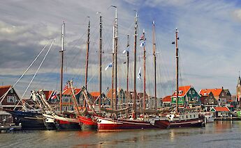 Boats in Volendam, Holland. Herve Simon@Flickr