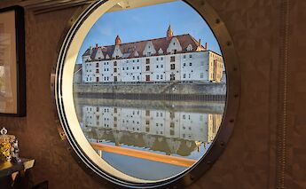 Picturesque views from inside the Merlijn. @TO