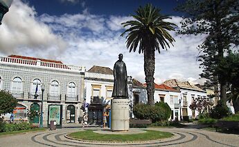 Praça Dr. Marcelino Franco sqaure in Tavira. Victor Oliveira@Flickr