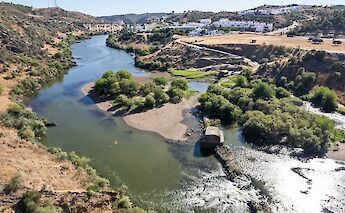 The Guadiana River and the peaceful village of Mértola. Victor Oliveira@Flickr