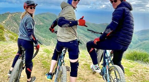 Ready to take on the downhill ride, Malibu, California, USA. CC:LifeRush Adventures