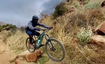 E-MTB Tour, Oak Park, CA, USA.