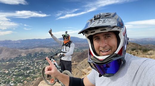 E-MTB Tour, Oak Park, CA, USA.