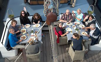 Dinner al fresco! to-BBT