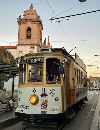 A tram at sunset in Porto, Portugal bike tours. Helder Burato Berto@Unsplash