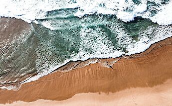 White water at Sagres, Portugal bike tours. Karina Skrypnik@Unsplash