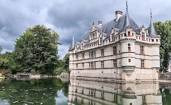Château d'Azay-le-Rideau, Loire Valley, France. CC:Jean-Christophe BENOIST