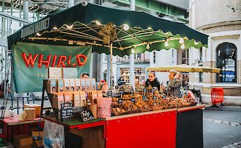 Street food stall in Borough Market, London, England. Bruno Martins@Unsplash