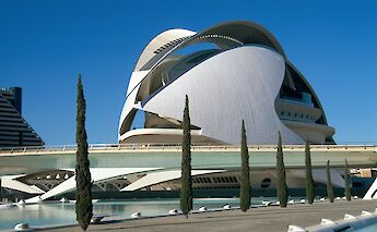 Albarracín to Valencia Along Spain's Longest Greenway.  ©MBT