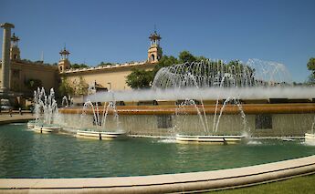 Fountains on Montjuic Hill, Barcelona. Igor Ferreira@Unsplash