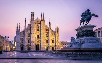 Pink skies over Milan Catheral. Getty Images@Unsplash