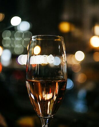 Glass of wine, Germany. Unsplash:Quinten Rude