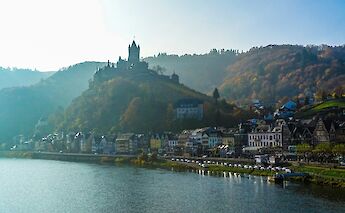Reichsburg Castle next to the river, Cochem, Germany. Unsplash:Miguel Angel Sanz