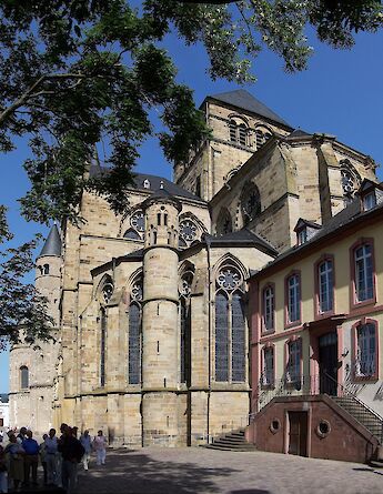 Liebfrauen Kirche in Trier, Germany. Wiki:Berthold Werner