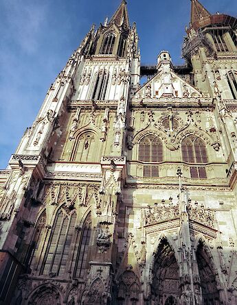 Front of the cathedral, Regensburg, Germany. Flickr:Michael Pollak