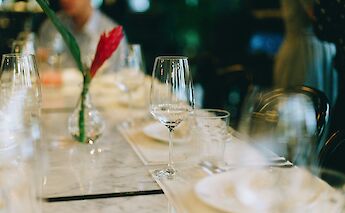 Set table. Unsplash:Bady Abbas