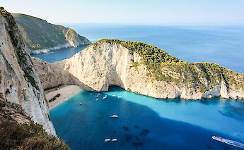 Shipwreck beach on the coast of Zakynthos. Unsplash:Ekaterina Boltaga