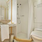 Cabin 3, Running on Waves, Bike and boat tour