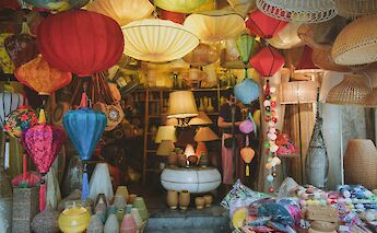 Vietnamese shop, Hanoi, Vietnam. Unsplash:Lumi W